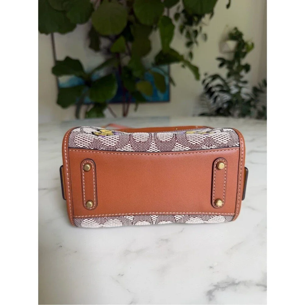 Coach Rogue 17 In Signature Textile Jacquard With Duck Motif C6164 Crossbody Bag